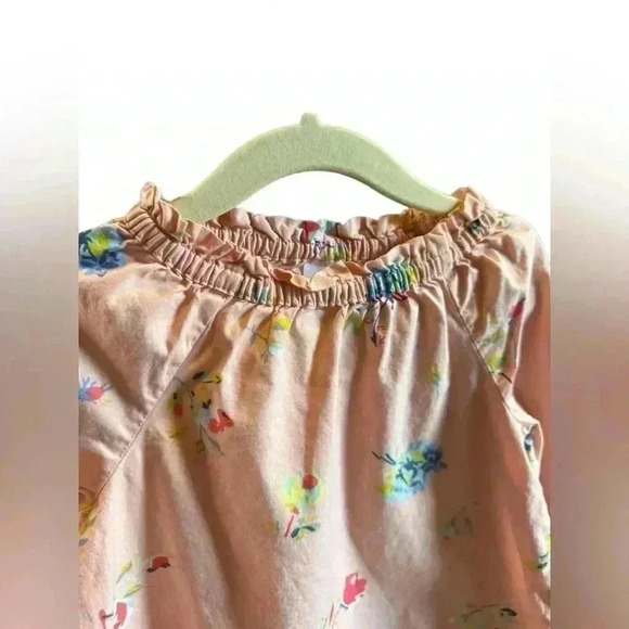 Gap - Picture 2 of 11